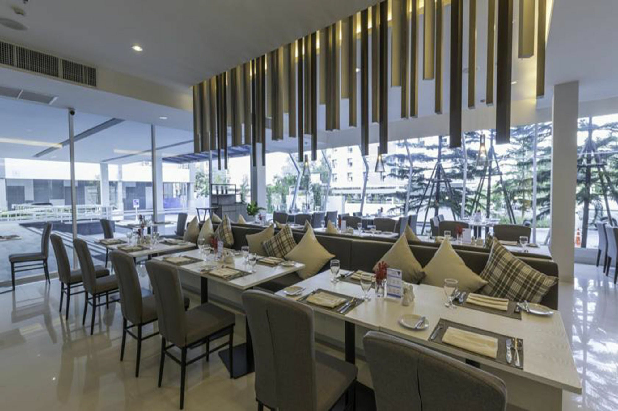 Kantary Hotel And Serviced Apartment, Amata, Bangpakong Ban Tamru Eksteriør billede