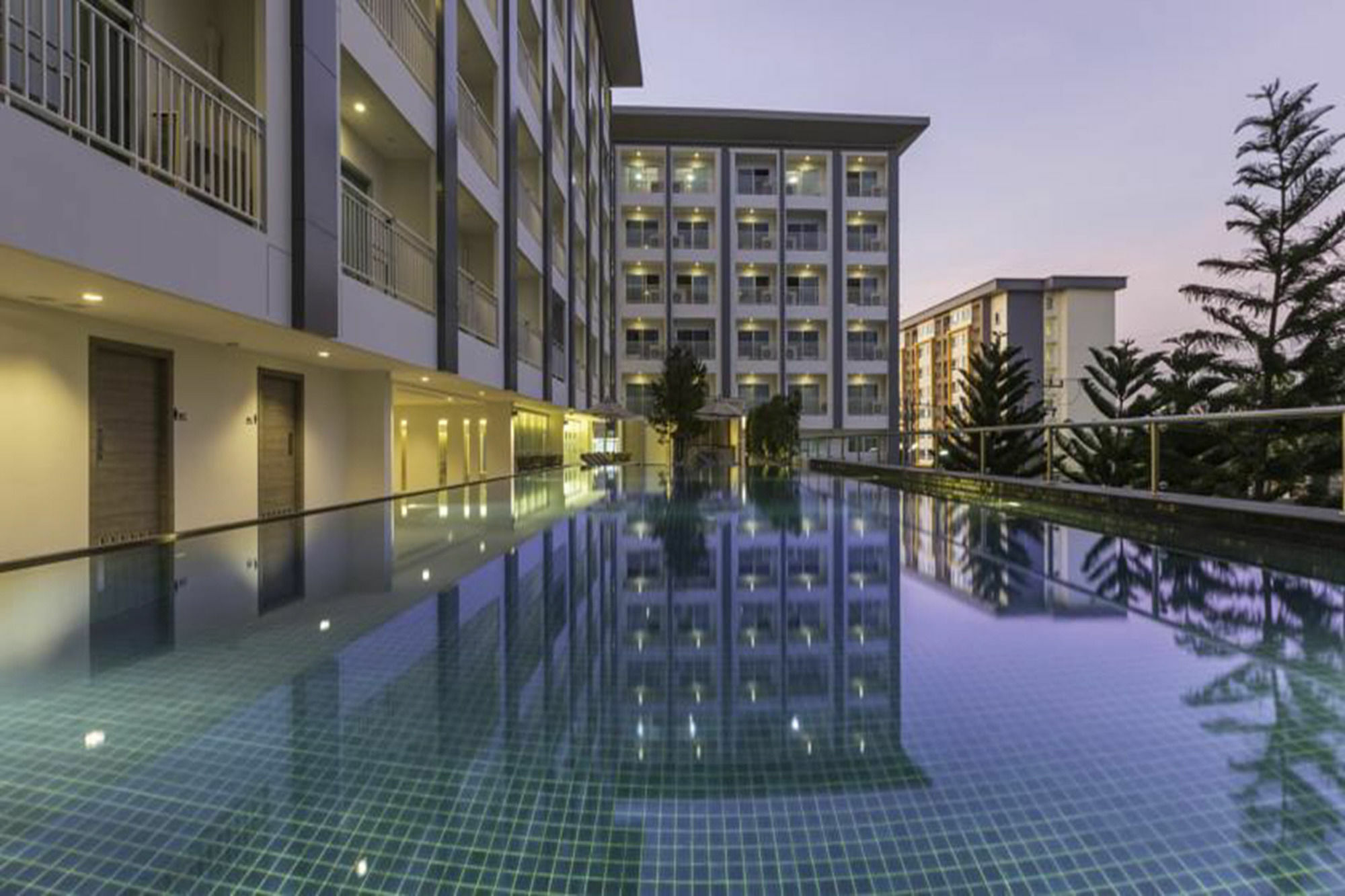 Kantary Hotel And Serviced Apartment, Amata, Bangpakong Ban Tamru Eksteriør billede